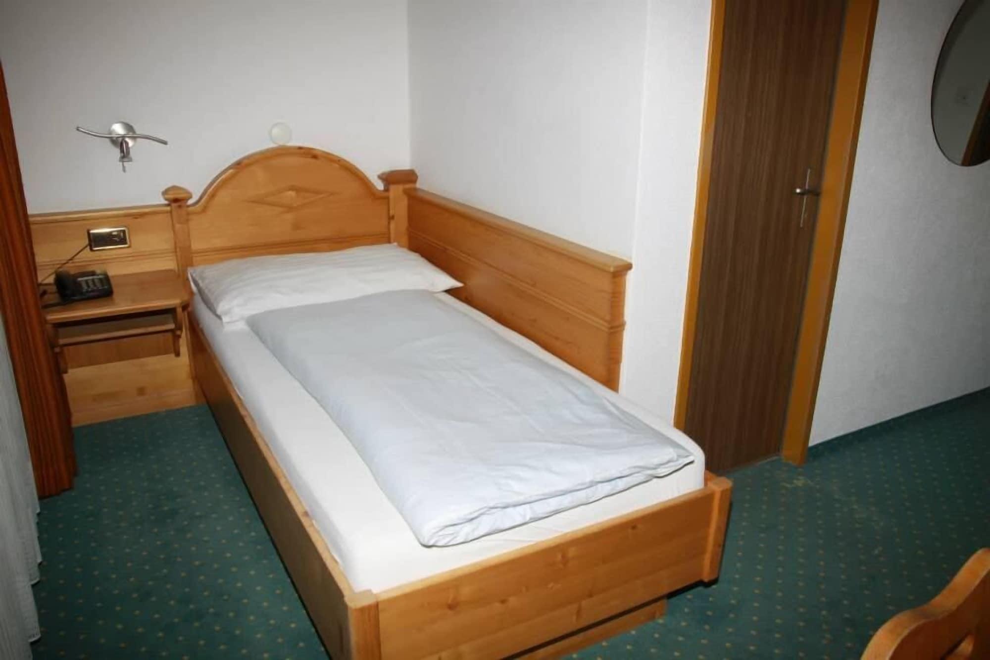 Walliserhof Теш Екстер'єр фото
