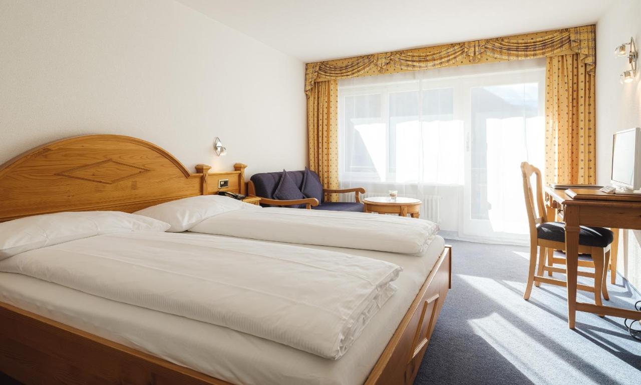 Walliserhof Теш Екстер'єр фото