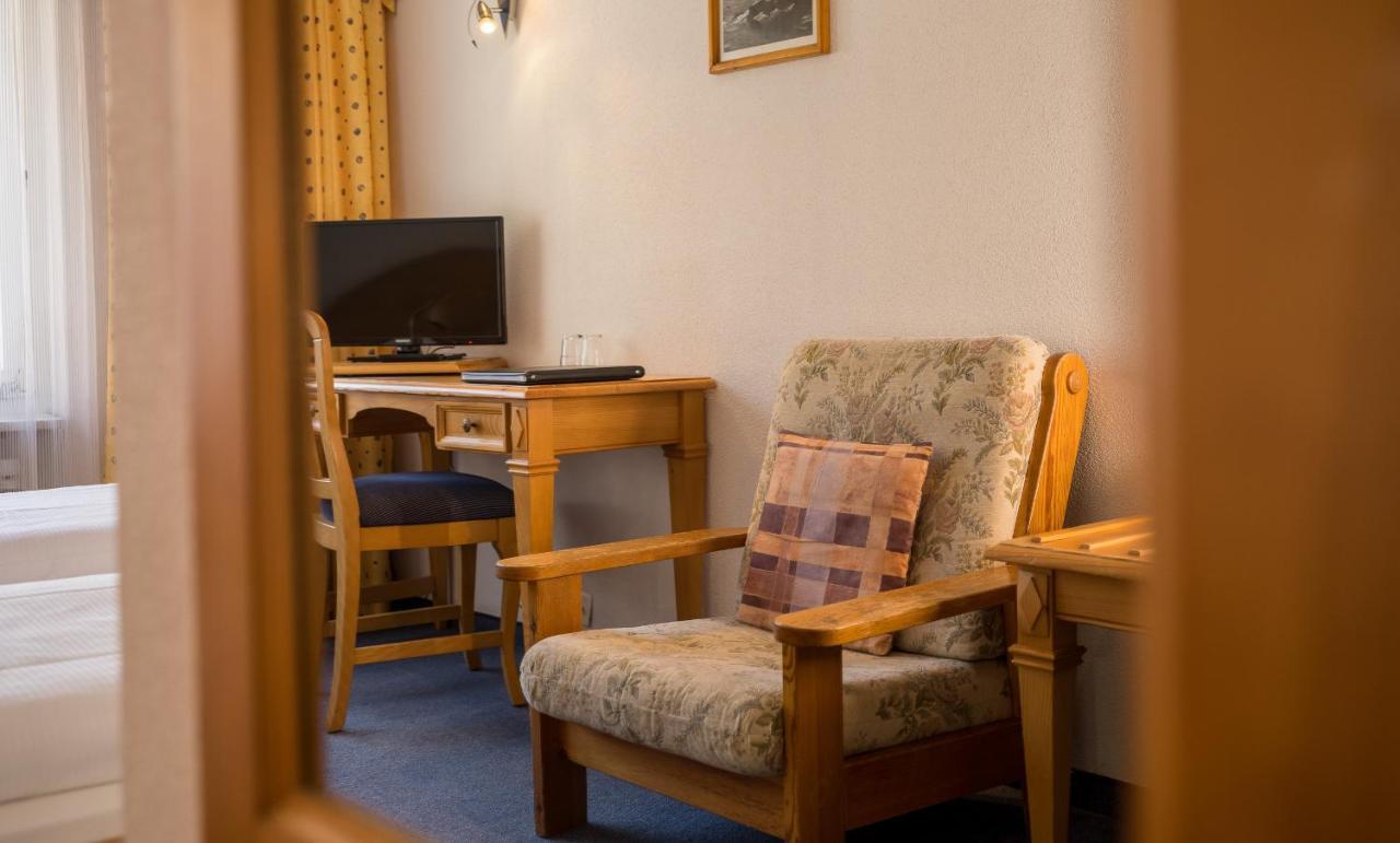 Walliserhof Теш Екстер'єр фото