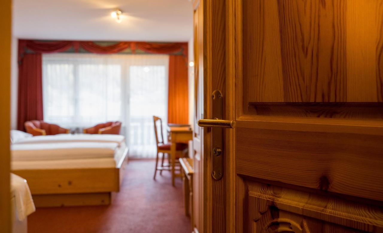 Walliserhof Теш Екстер'єр фото